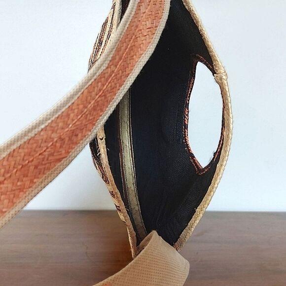 Vtg striped straw shoulder strap round bag - Picture 2 of 10